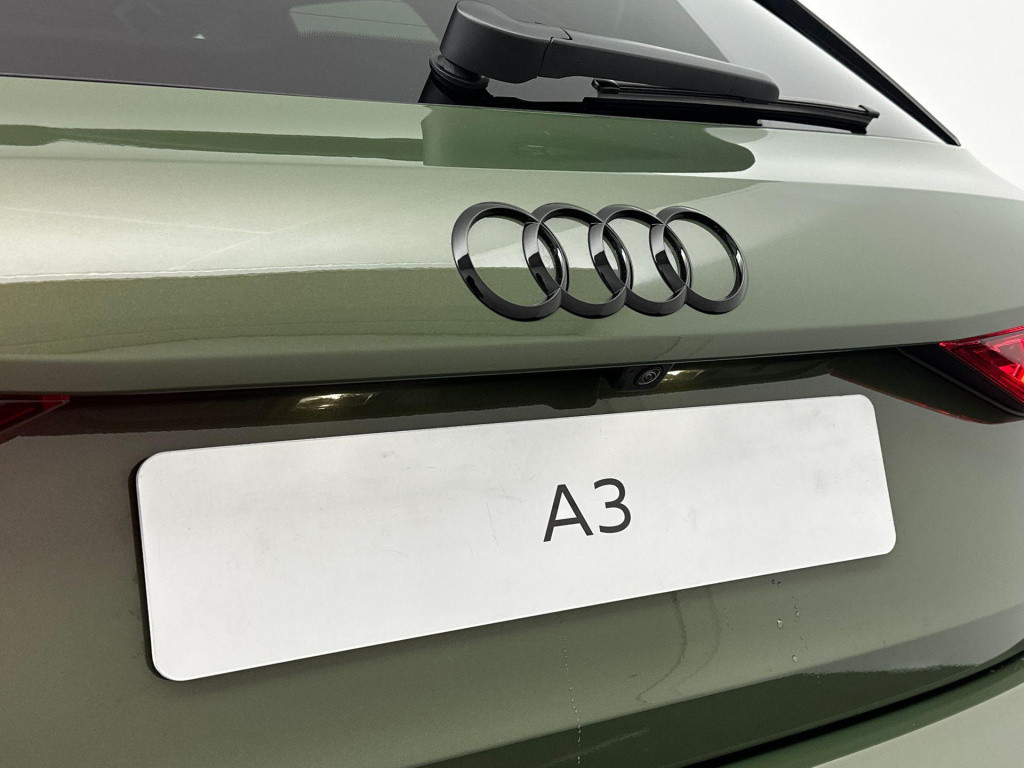 Audi A3 allstreet advanced edition 35 tfsi 110 kw / 150 pk sportback
