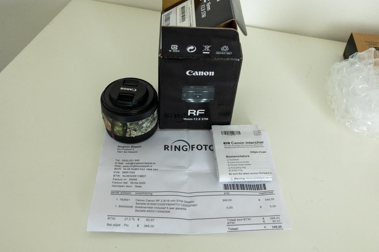 Canon RF 16 mm STM Ultra Groothoek lens