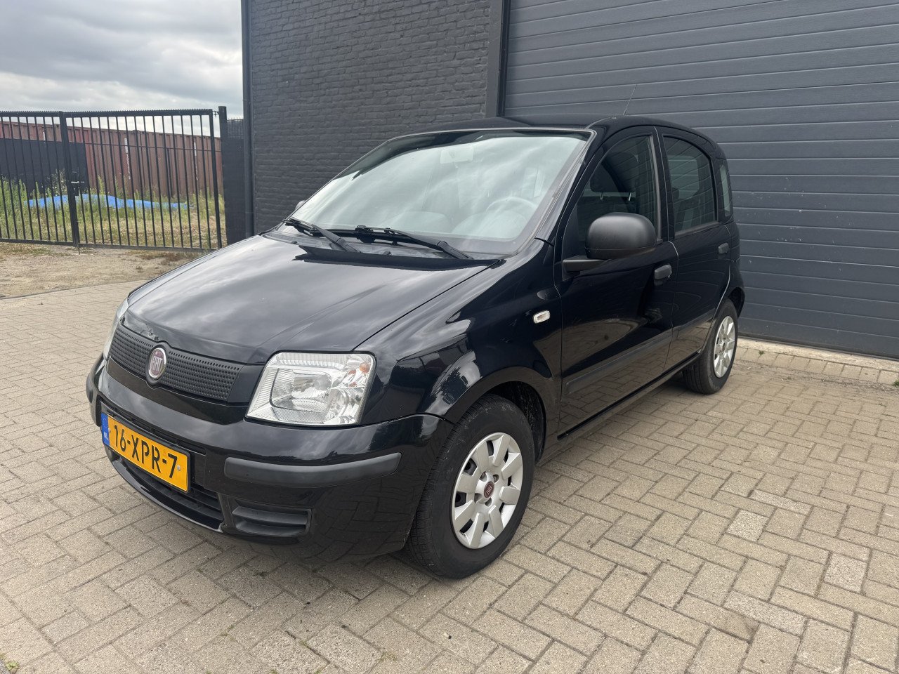 Fiat Panda 1.2 50KW Classic 5DRS 2012 Zwart Airco Apk Nap
