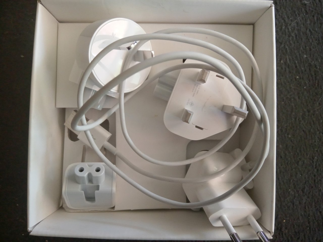 Apple World Travel Adapter kit.