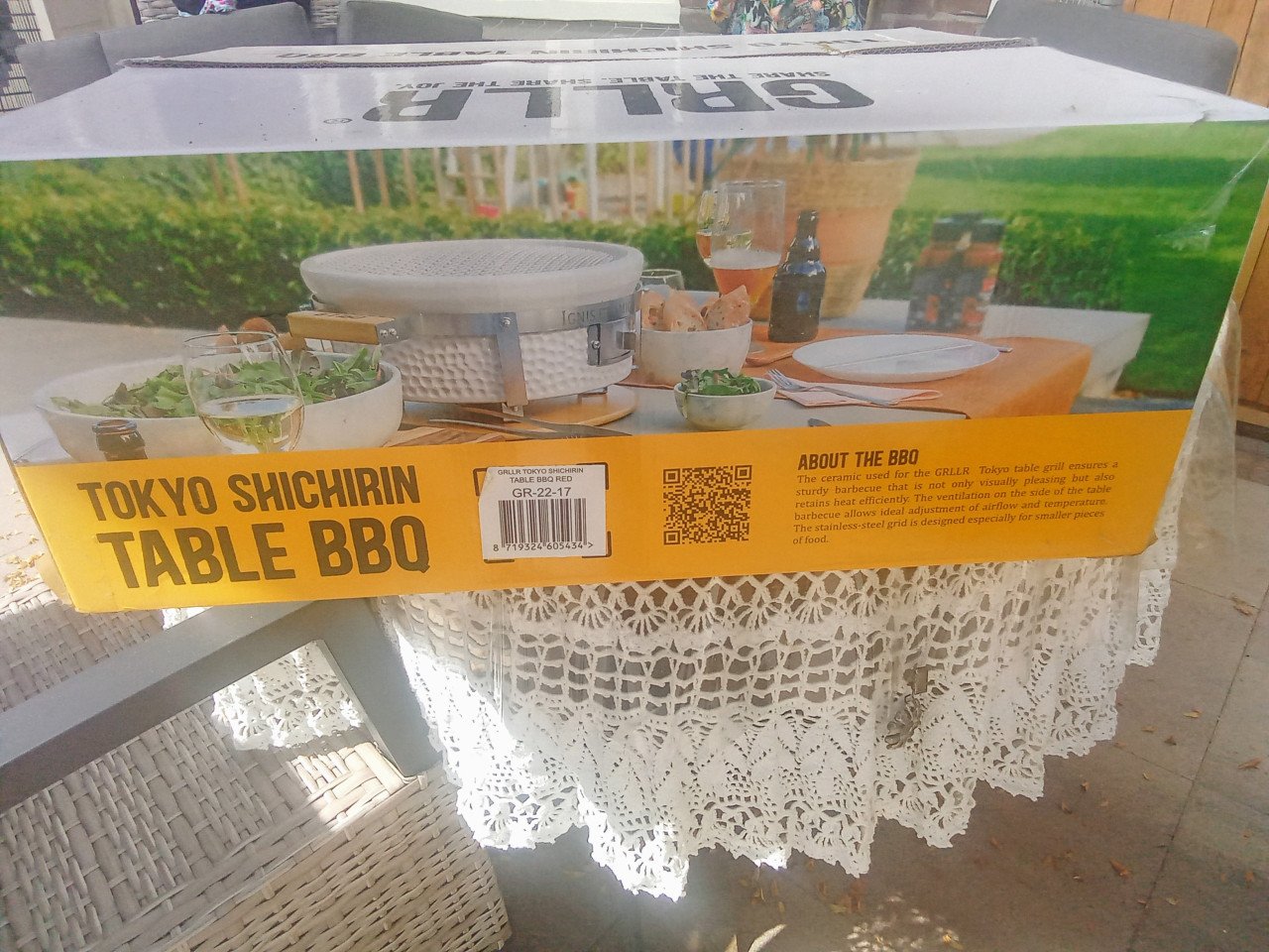Splinternieuwe tafel barbecue (GRLLR)
