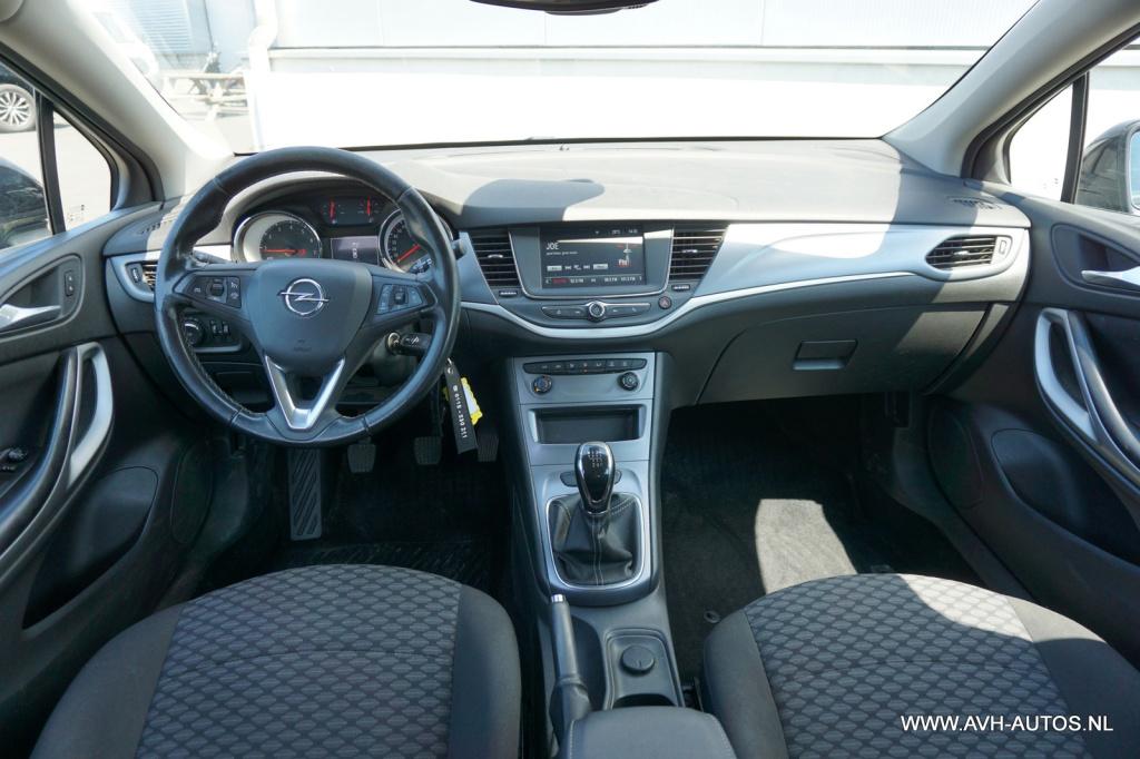 Opel Astra sports tourer 1.2 edition 2020