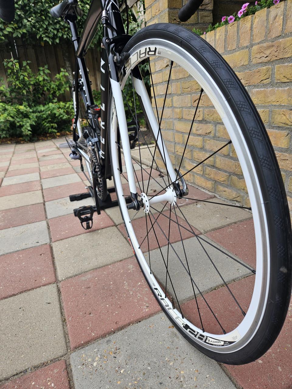 Merlin Performance PR7 Racefiets  Maat L (56 cm)  (Nwe banden & stuurlint!)