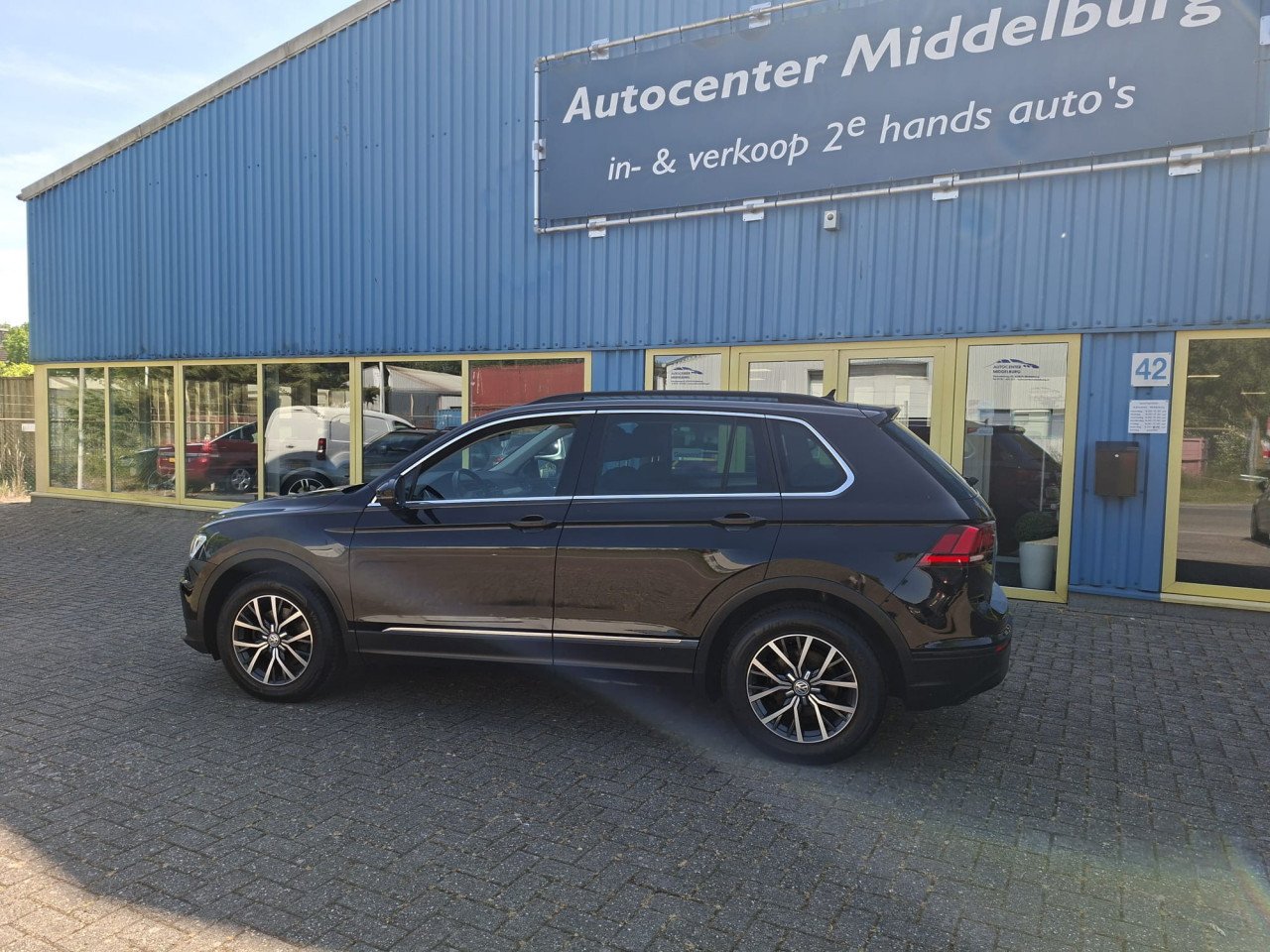 Volkswagen TIGUAN 1.4 TSI Comfortline 5drs bj:2016 airco navigatie