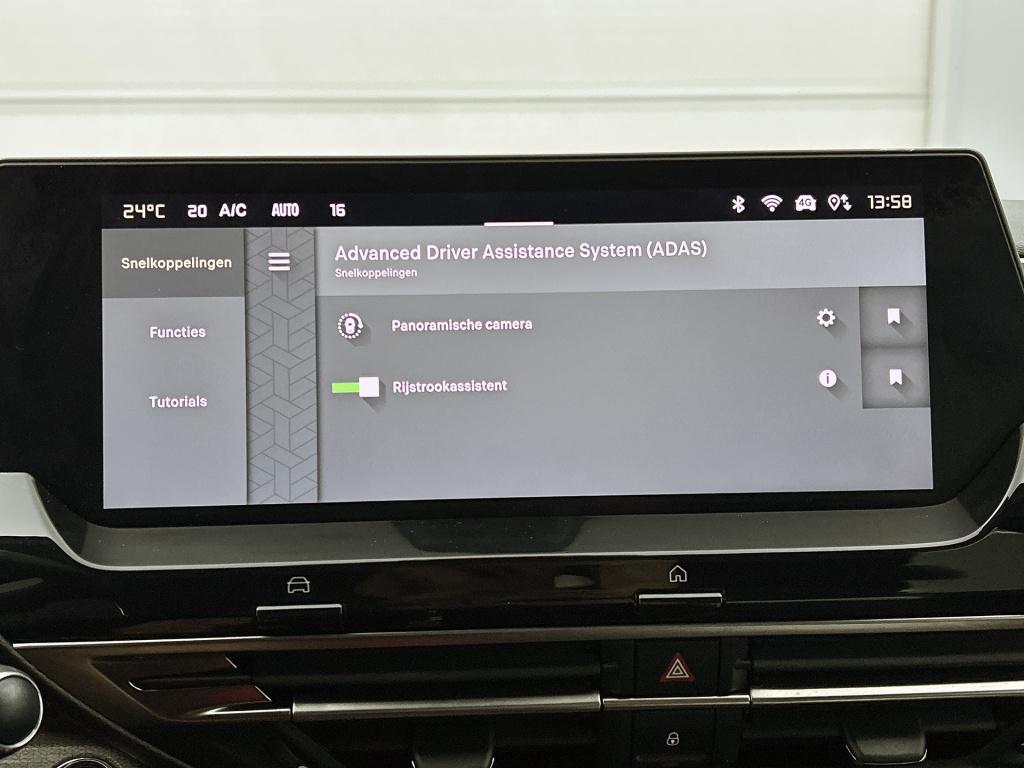 Citroen C5 X plug-in hybrid 225pk automaat shine | elektrische achterklep |