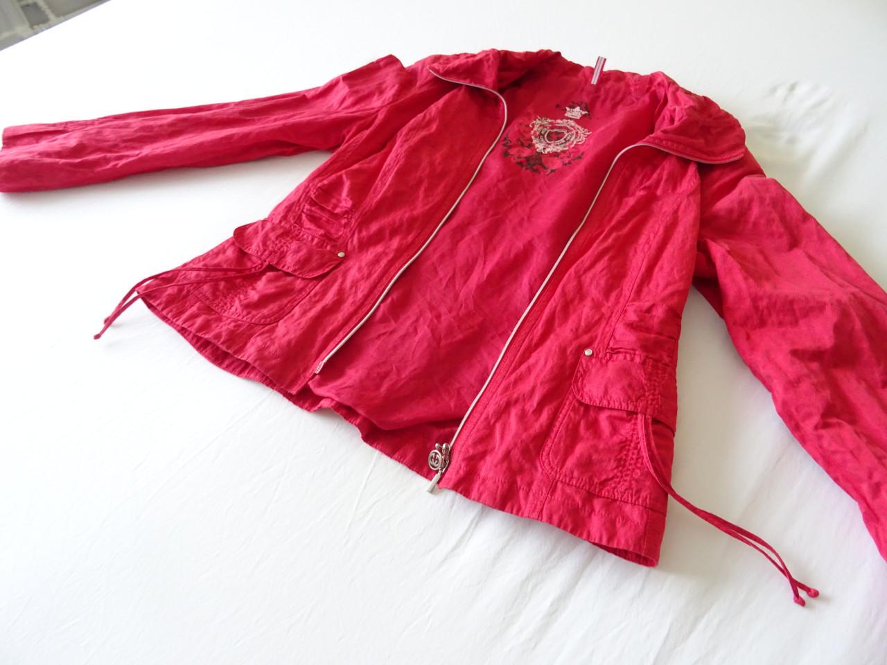 Rood Damesjasje Merk Gerry Weber Maat 38 € 14,50