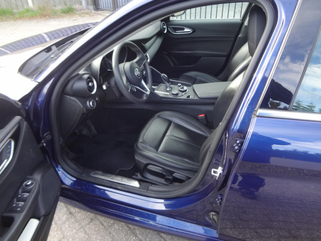 Alfa Romeo Giulia 2.2 eco business super