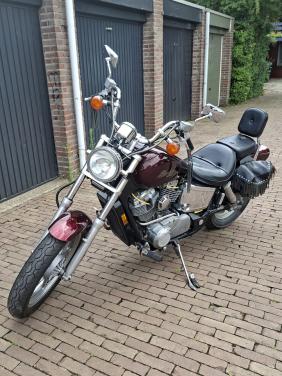 Honda Shadow VT 1100 old timer bj 87 22.000km