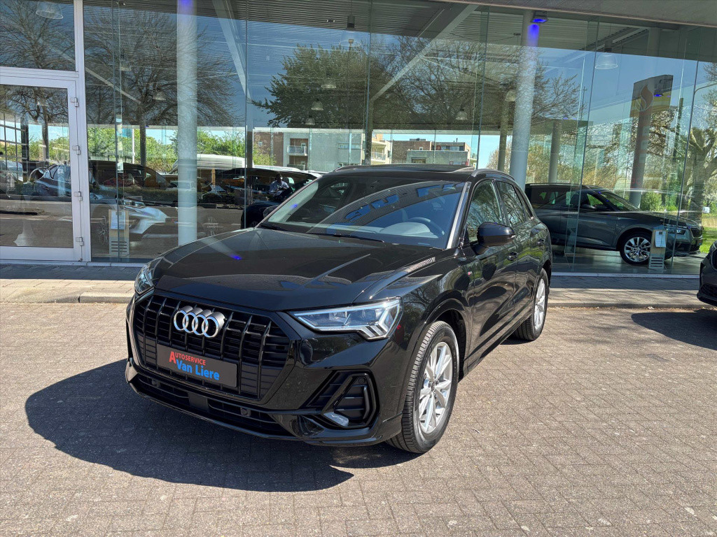 Audi Q3 35 tfsi s-line |trekhaak|pano dak|acc|elek a klep| rijklaar incl ga