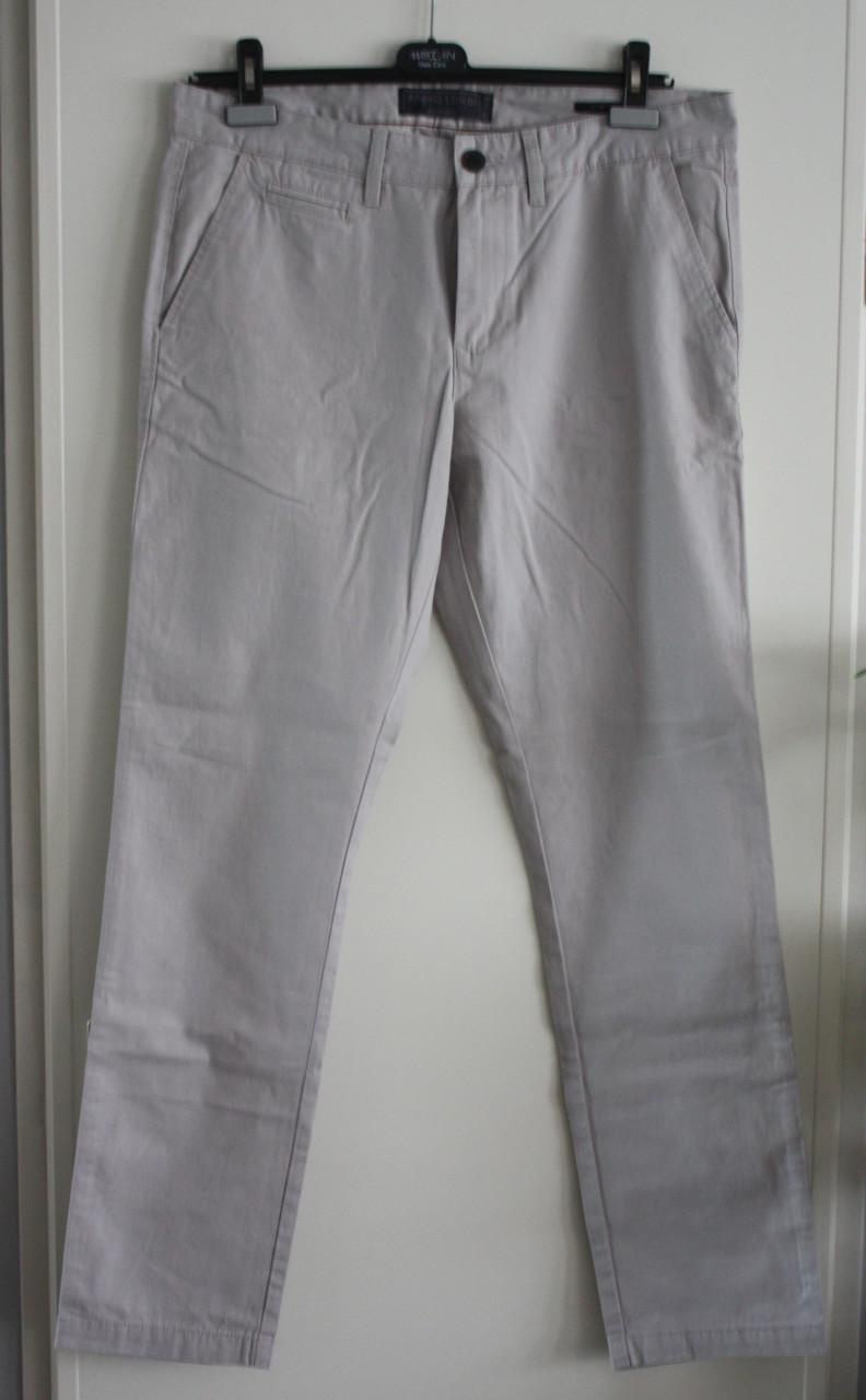 Grijze nette  maat 36-32