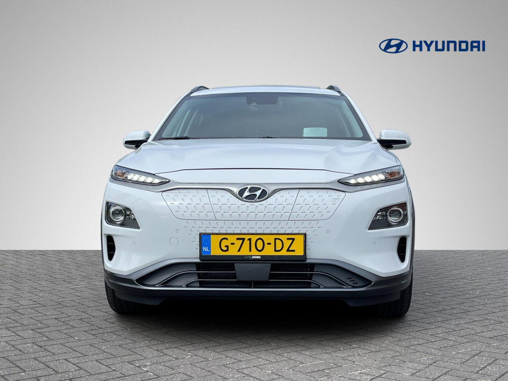 Hyundai Kona ev premium 64 kwh sky | head-up display | stuur- + stoelverwar