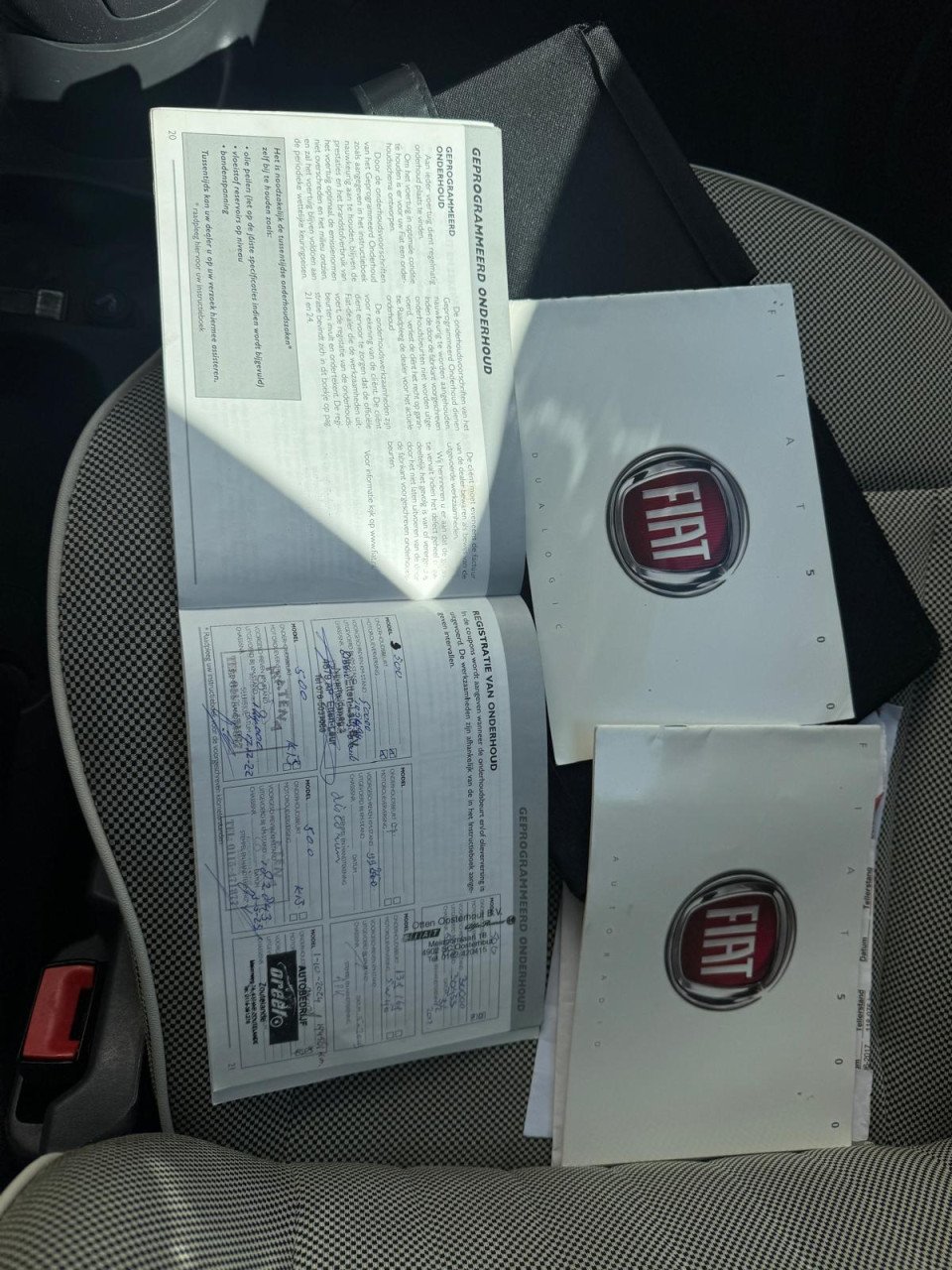 Fiat 500 1.2 Lounge/Automaat/NAP/APK/Airco