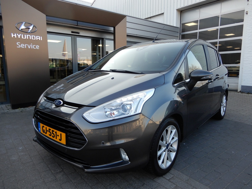 Ford B-max 1.0 ecoboost titanium | trekhaak | navi | achteruitrijcamera | t