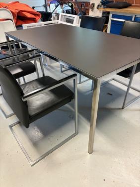 Eethoek met 4 stoelen