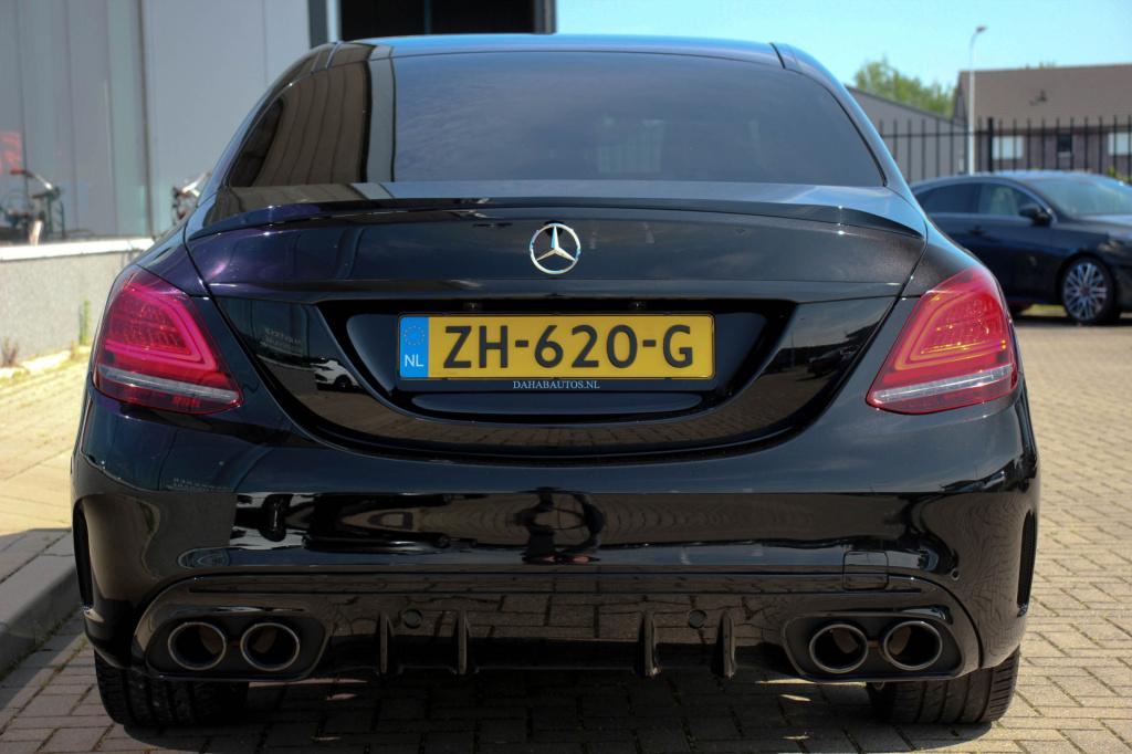 Mercedes-Benz C-Klasse c-klasse 180 | amg pakket | burmester | sfeerverlich
