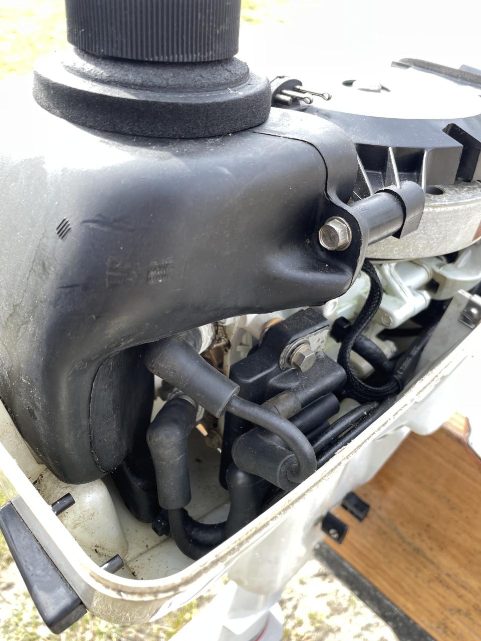 Te koop, twee buitenboordmotoren