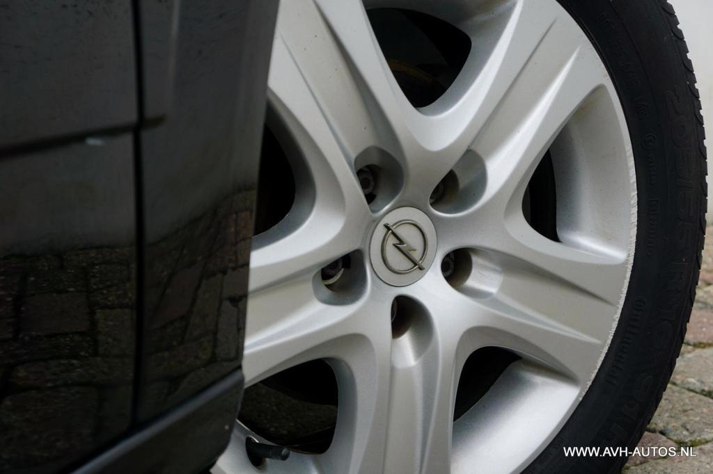 Opel Astra 1.7 cdti edition, grijs kenteken!