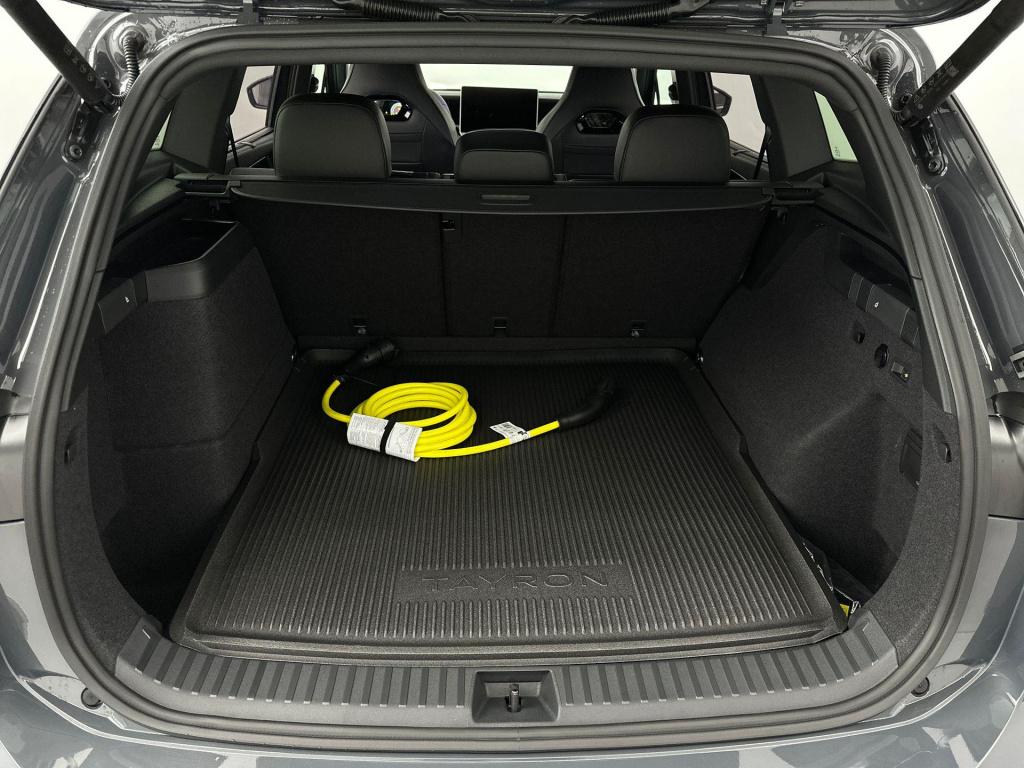 Volkswagen Tayron r-line edition 1.5 ehybrid 150 kw / 204 pk suv 6 v