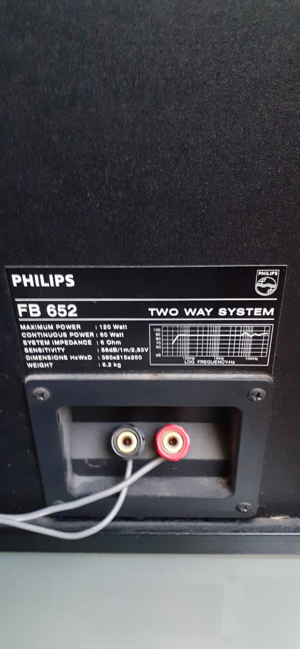 Philips reciever met boxen en afstandbediening