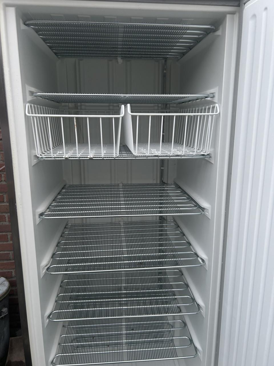 RVS vriezer 478 liter