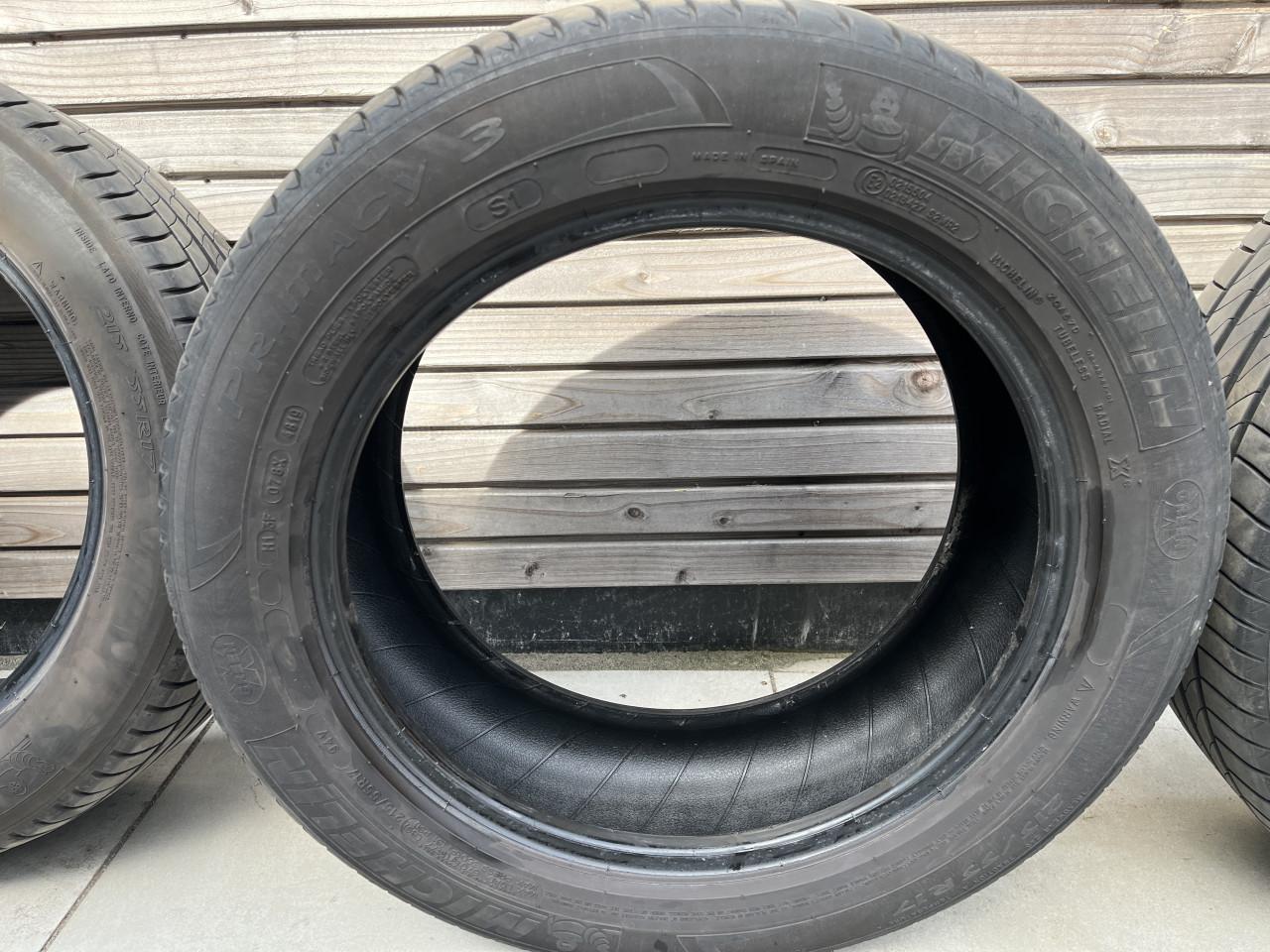 4x Michelin Primacy 3 Zomerbanden 215/55 R17