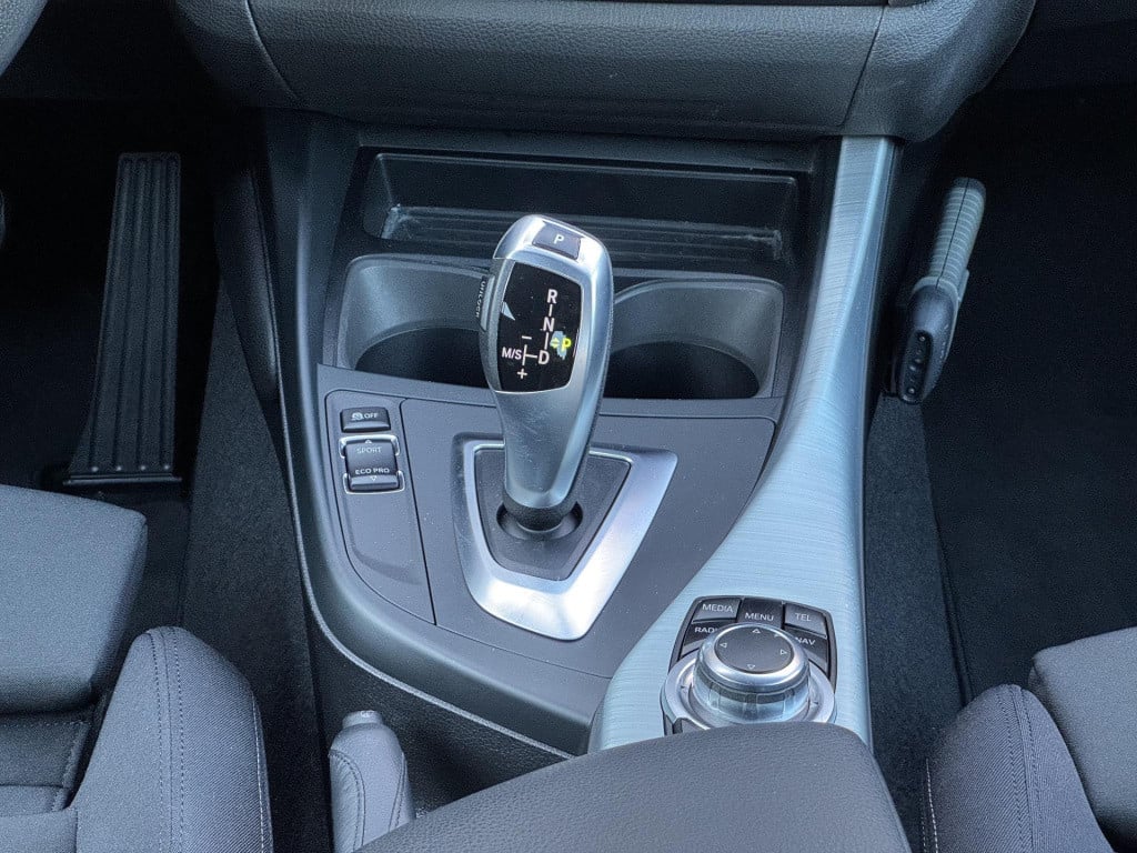 BMW 2-serie coupé 220i executive sport-line | navigatie | cruise control | 