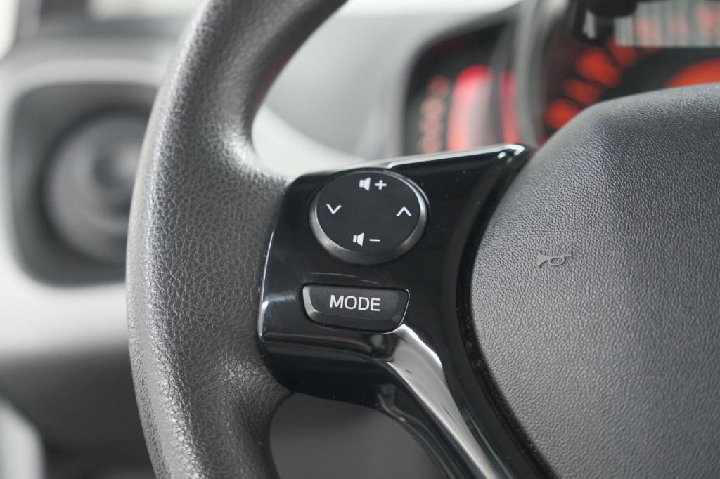 Peugeot 108 1.0 e-vti première | bluetooth radio | airco | 5 deurs