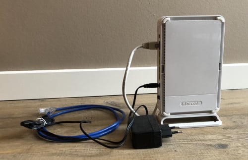 Wi-Fi router