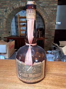 Grote grand marnier fles 6.4 liter