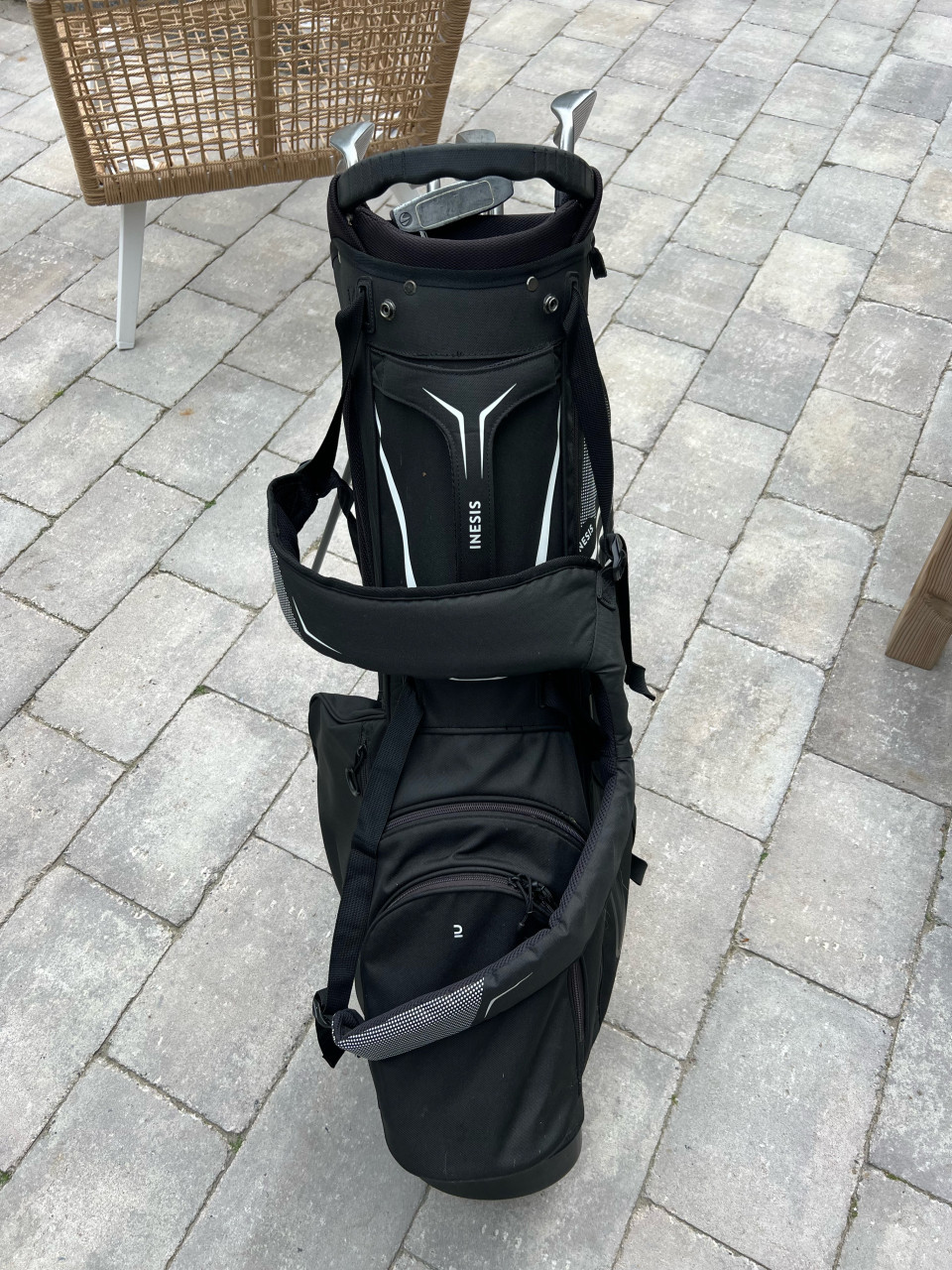 Inesis golf tas met bijbehorende clubs