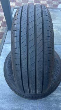 Goedyear Banden 255/65/17 R