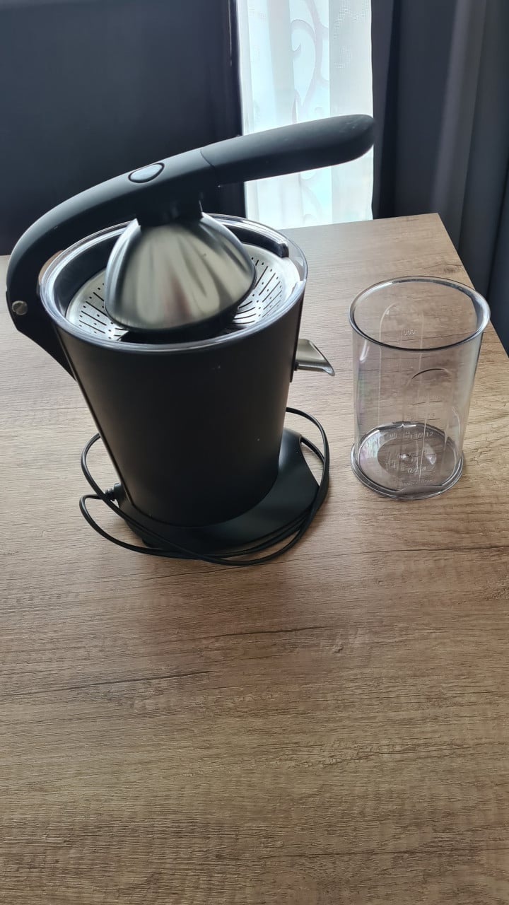 Citruspers in goed staat en goed verkend- Princess- 180W-220V