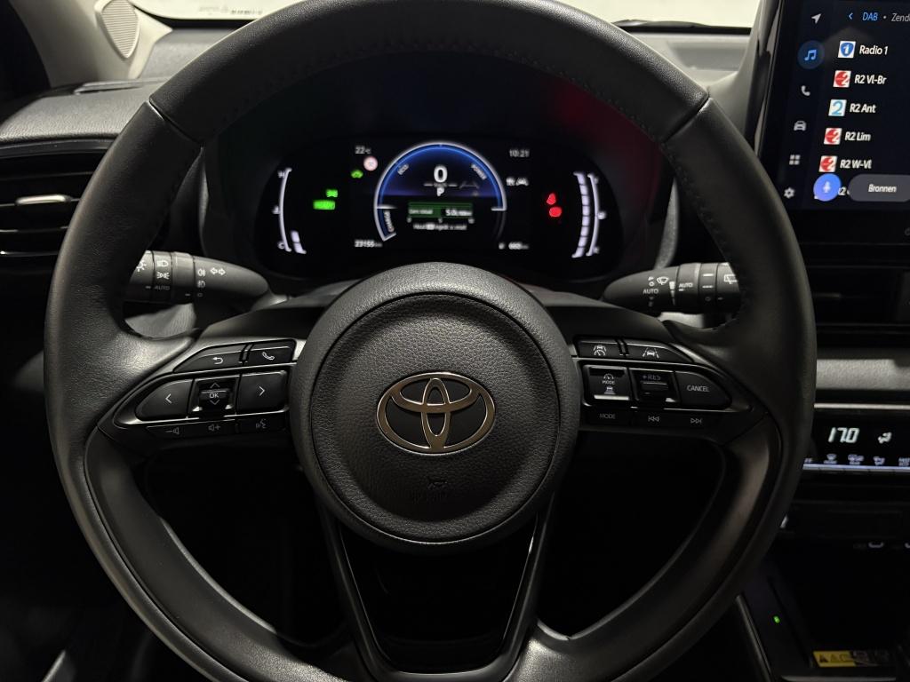 Toyota Yaris 1.5 hybrid 115 dynamic | pack comfort |