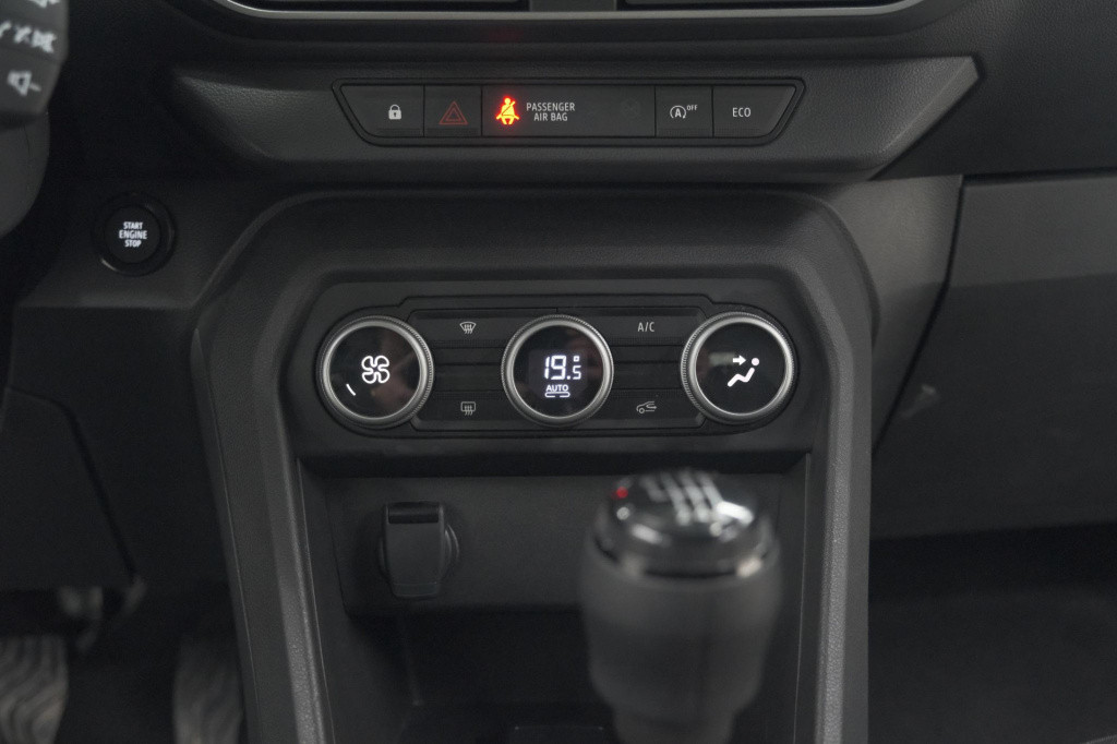 Dacia Sandero Stepway tce 90 expression | camera | dodehoekdetectie | navig