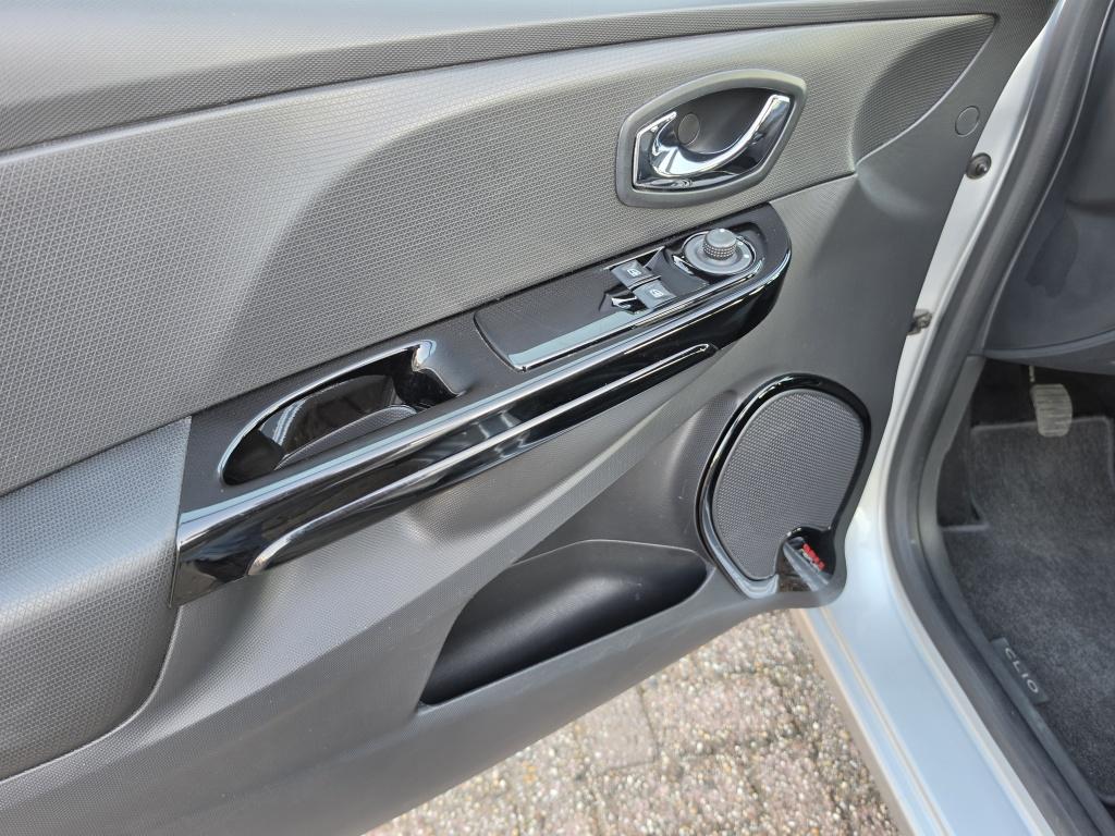Renault Clio 0.9 tce dynamique | navi | airco | cruise | isofix | trekhaak 