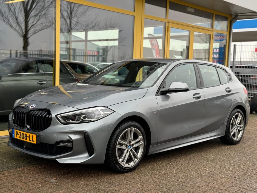 BMW 1 Serie 120i bns edition