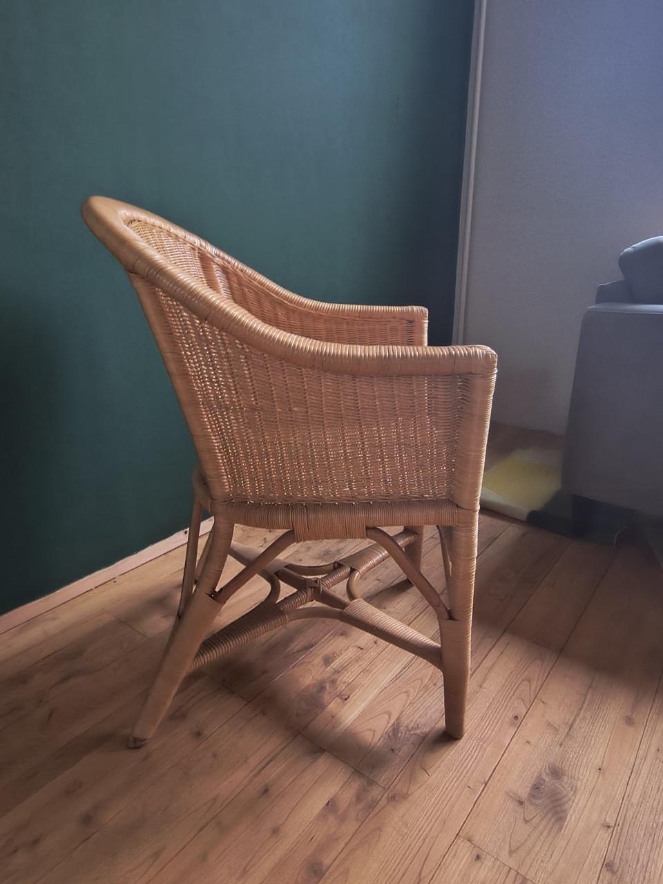 Gratis af te halen rieten stoel