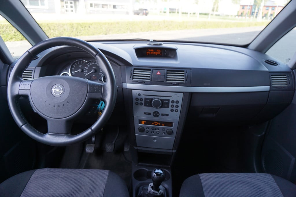 Opel Meriva 1.6-16v maxx cool climate / elektr. ramen / nap