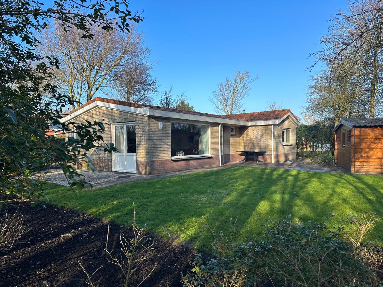 TE HUUR 6 persoons vakantie woning