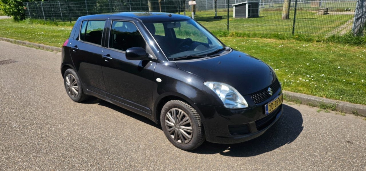 Suzuki Swift 1.3 Cool Airco! 5 Drs! In Goede Staat!
