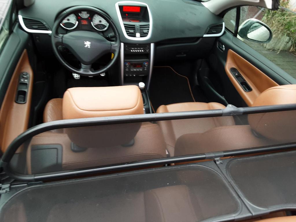 Peugeot 207 cc 1.6-16v t sport