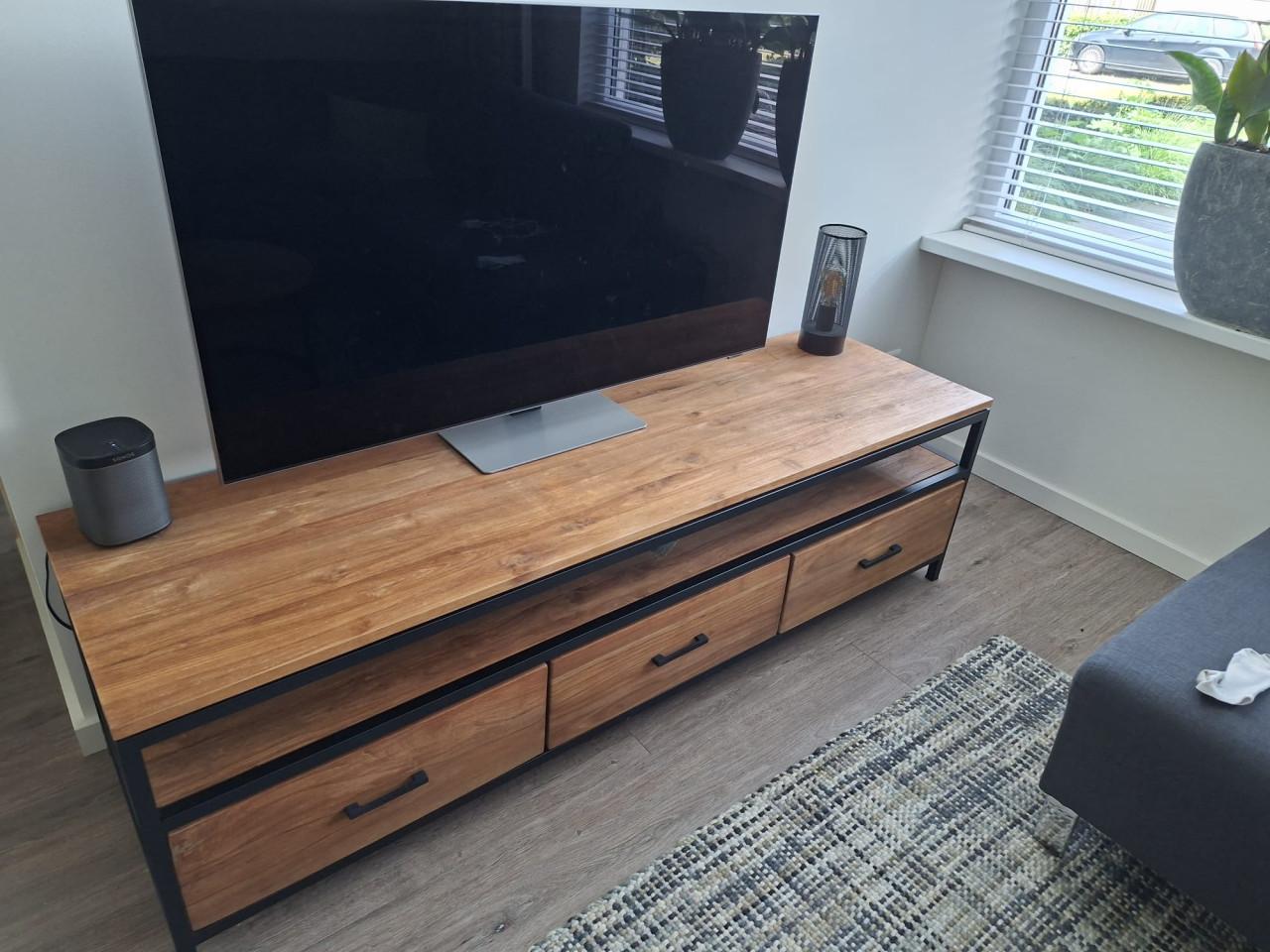 Tv dressoir industrieel