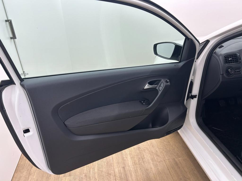 Volkswagen Polo occasion 1.2 easyline edition | wit | tweedehands volkswage