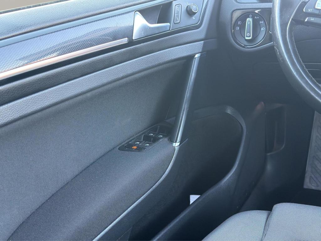 Volkswagen Golf variant 2.0 tdi highline clima cruise pdc