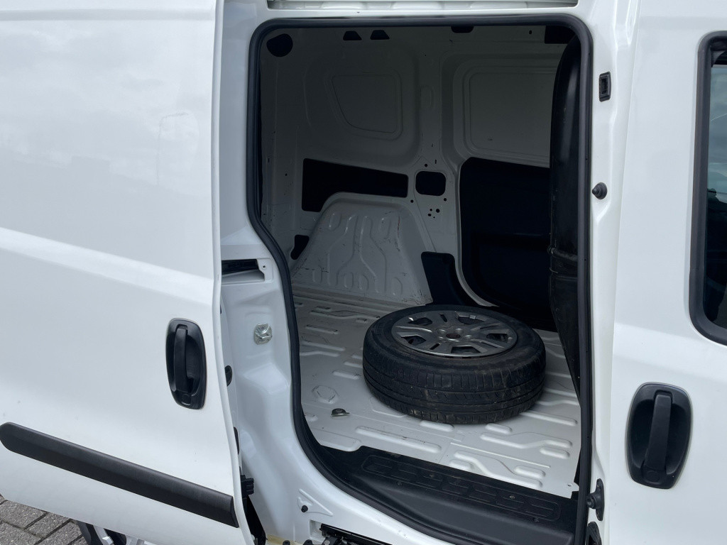 Fiat Doblo cargo 1.3 mj l1h1 actual