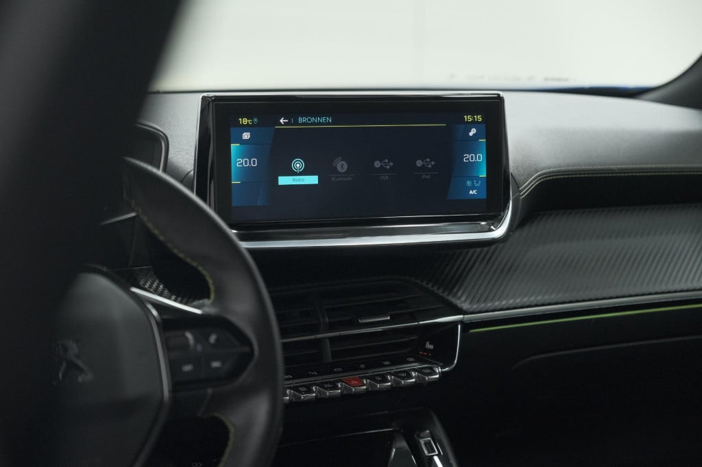 Peugeot E-2008 ev gt 50 kwh | adaptieve cruise control | camera | navigatie