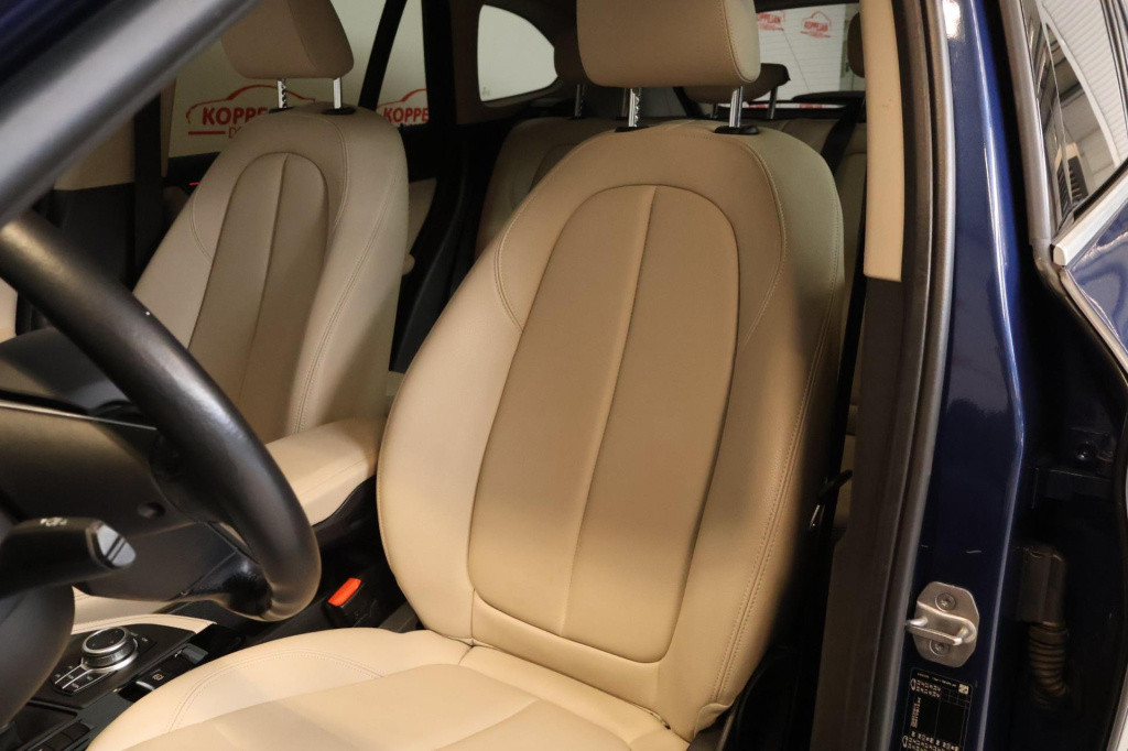 BMW X1 sdrive18i high executive x-line nl auto, leder, hud, led, el koffer