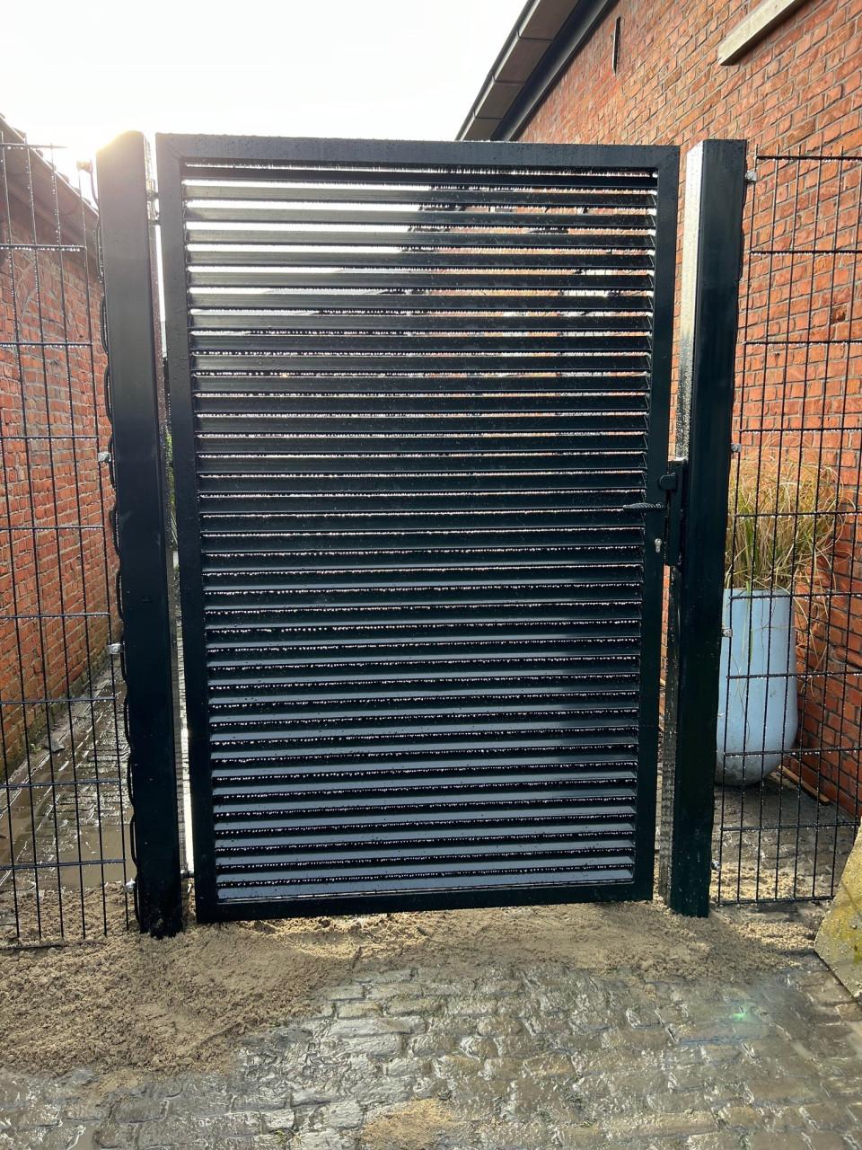 Schuifpoorten - Inrijpoorten en Hekwerken, alles op maat gemaakt.