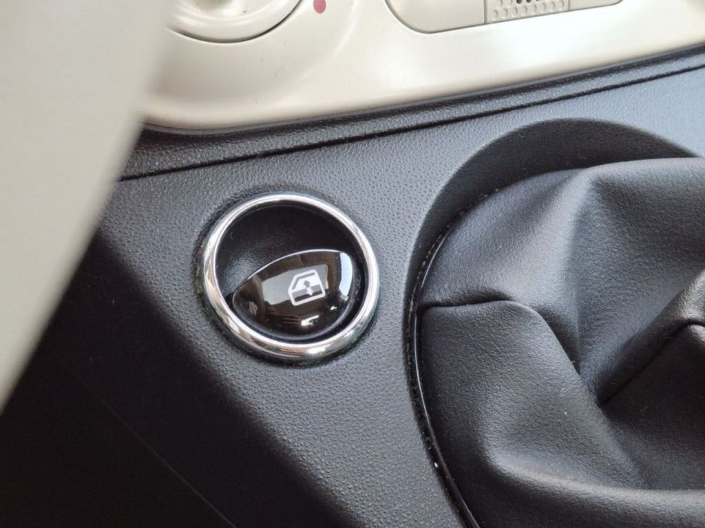 Fiat 500 1.2 lounge airco | cruise | pano | leder