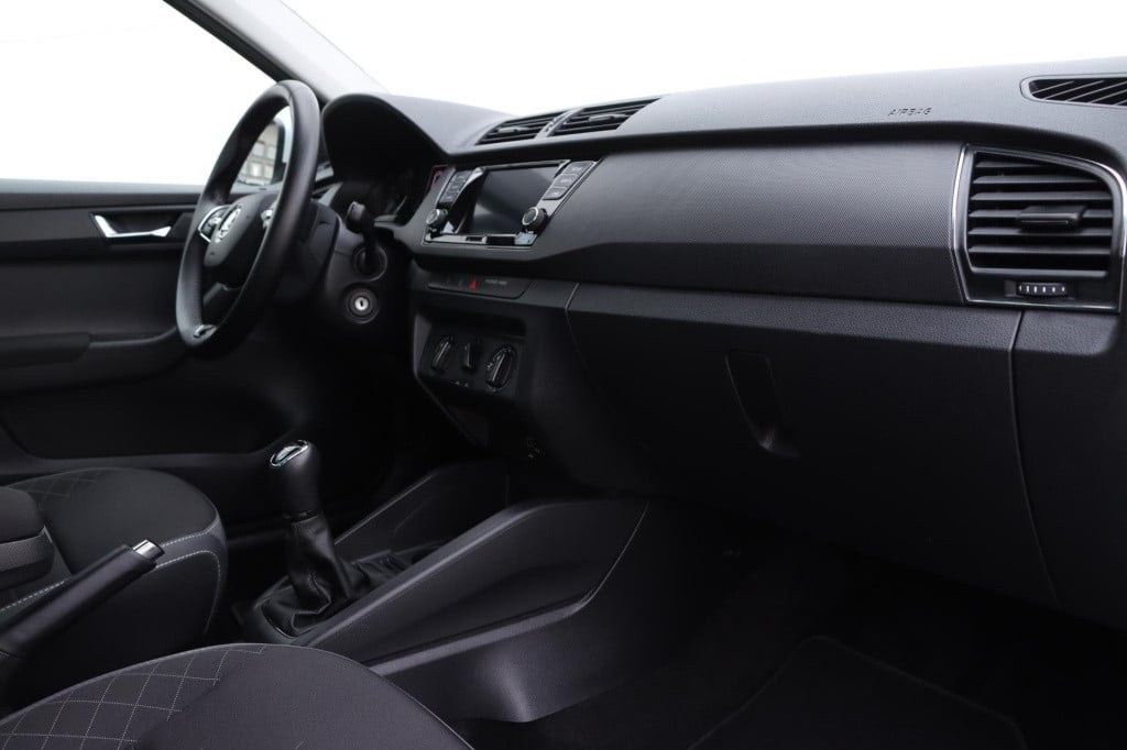Skoda Fabia 1.0 tsi ambition 95pk